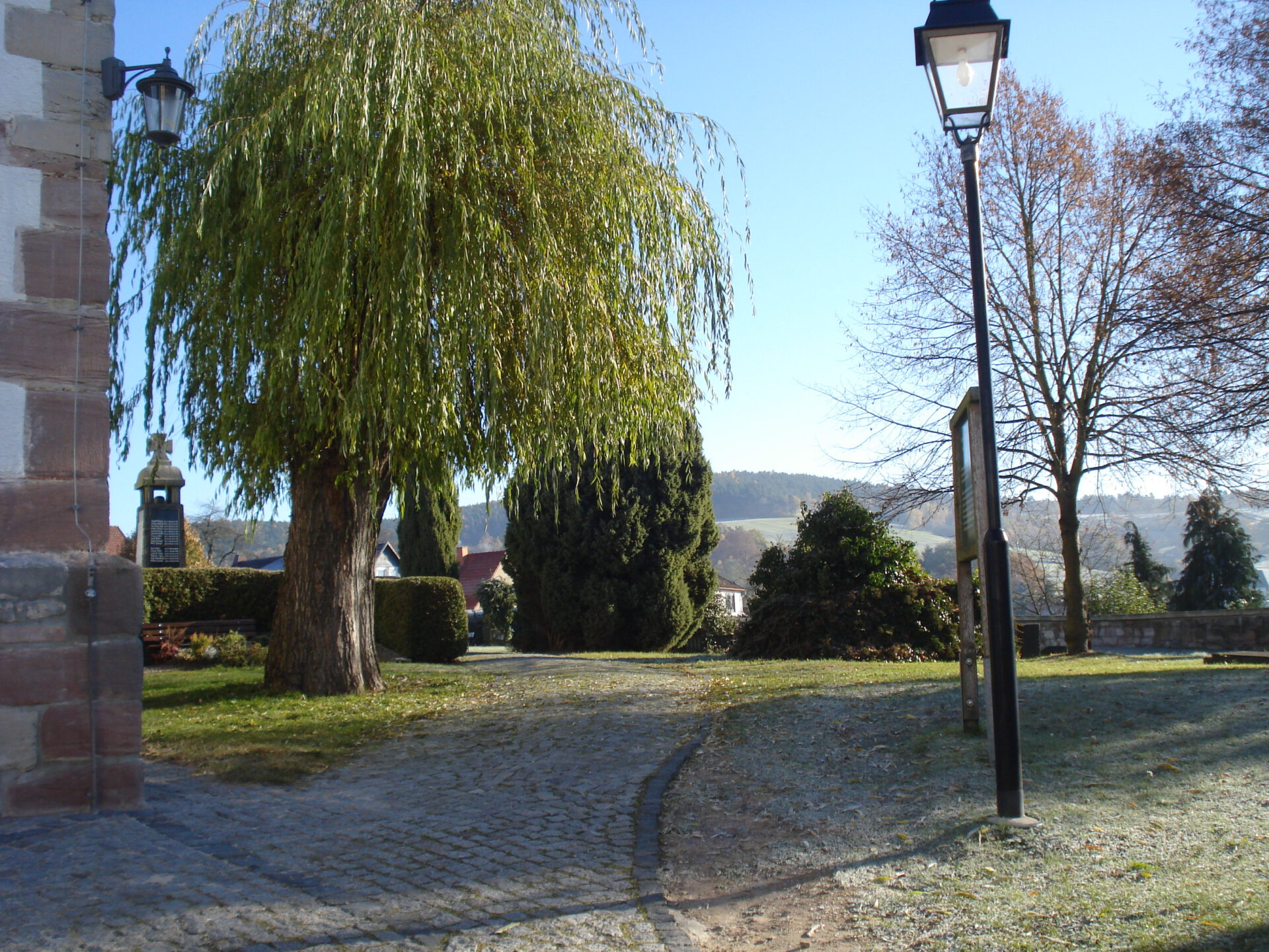 Blick auf den alten Friedhof